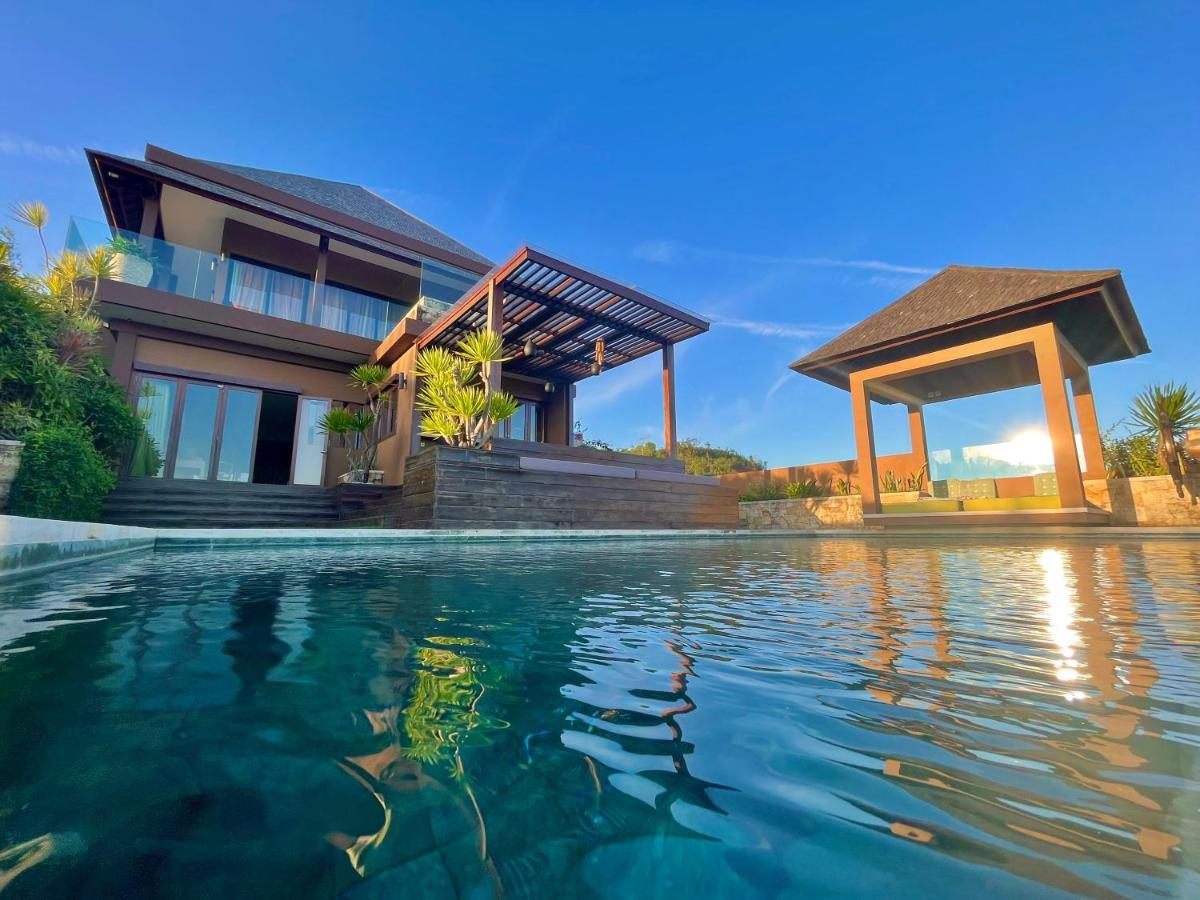 Villa Mandalika Lombok Kuta  Exterior photo