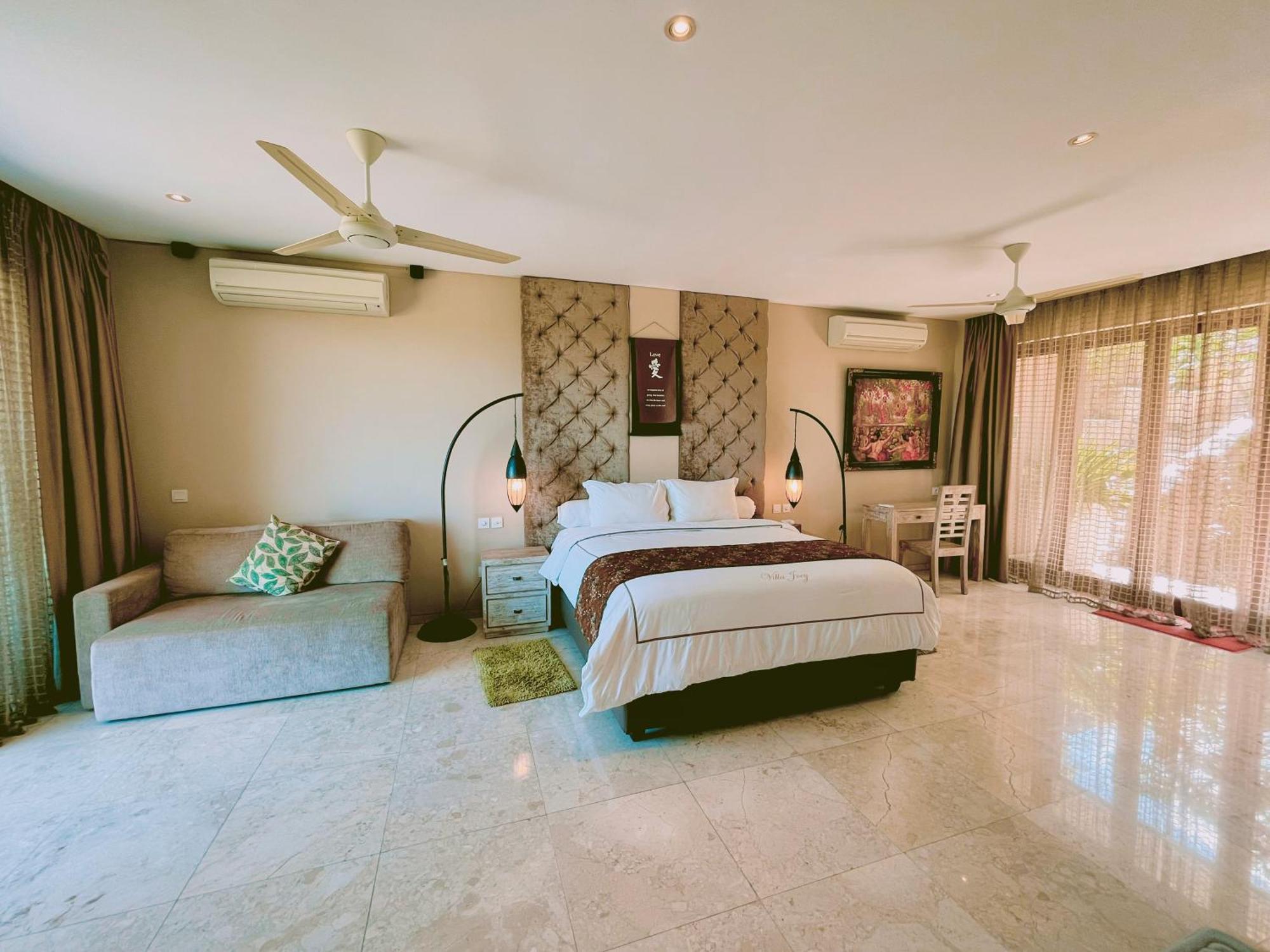 Villa Mandalika Lombok Kuta  Exterior photo